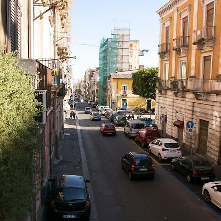 Suittom Apartment Catania Exterior photo